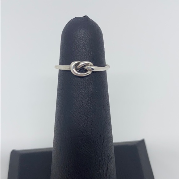 NWT-Sterling Silver(925) Little Love Knot Toe Ring - Picture 5 of 5
